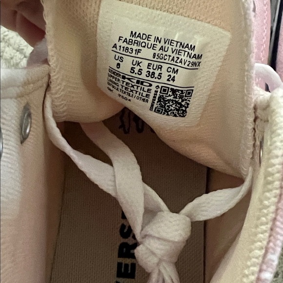 Women/GS Converse CTAS EVA Lift High-Top Sneakers - Picture 4 of 7